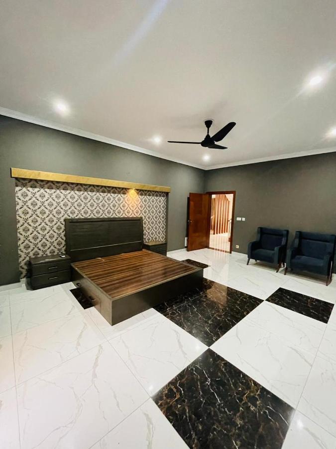Отель Ivy House Равалпинди Номер фото